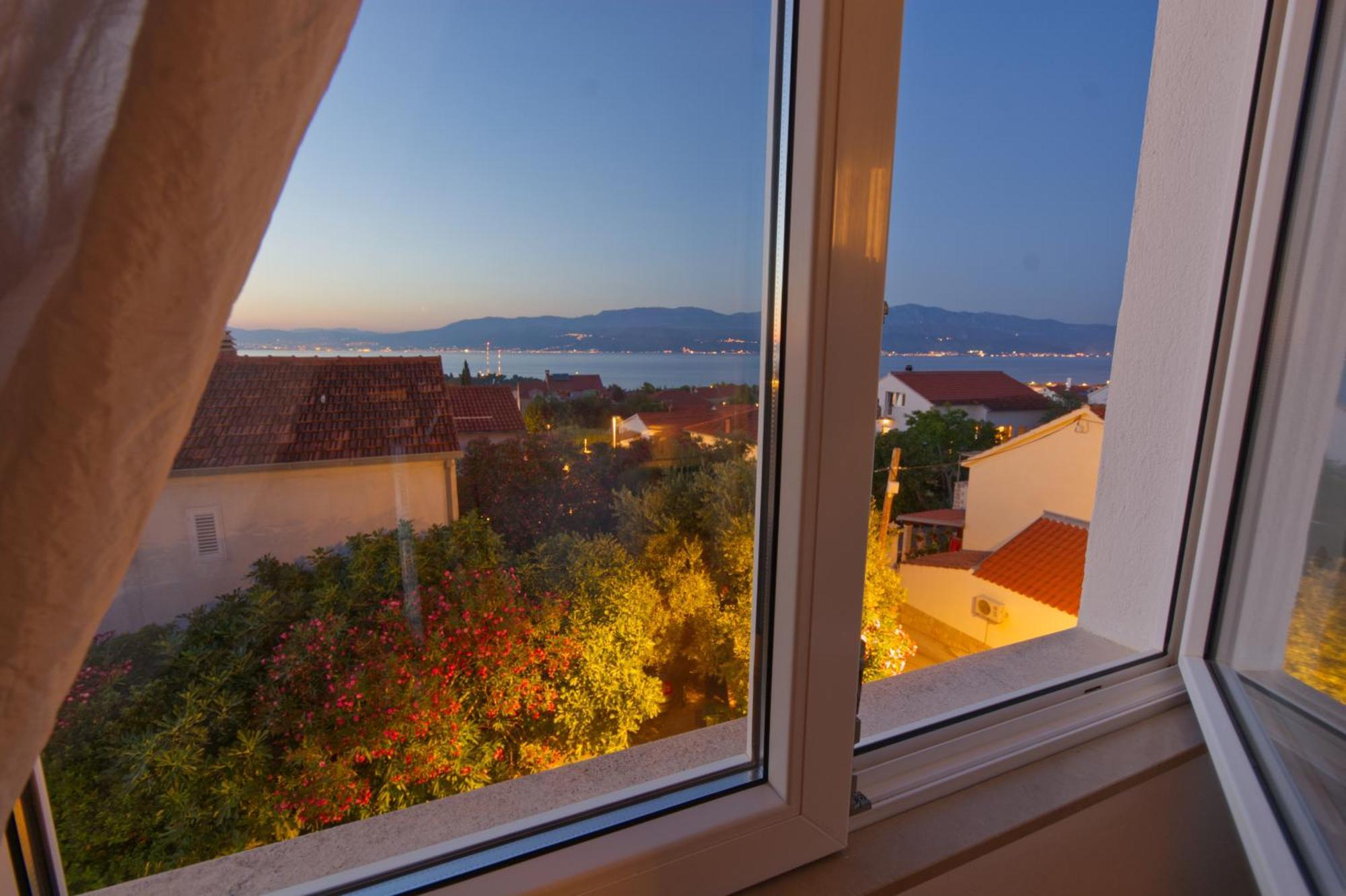 Apartments Residence Sunce Supetar - Cozy Base To Stay And Explore Island Brac Free Parking Esterno foto
