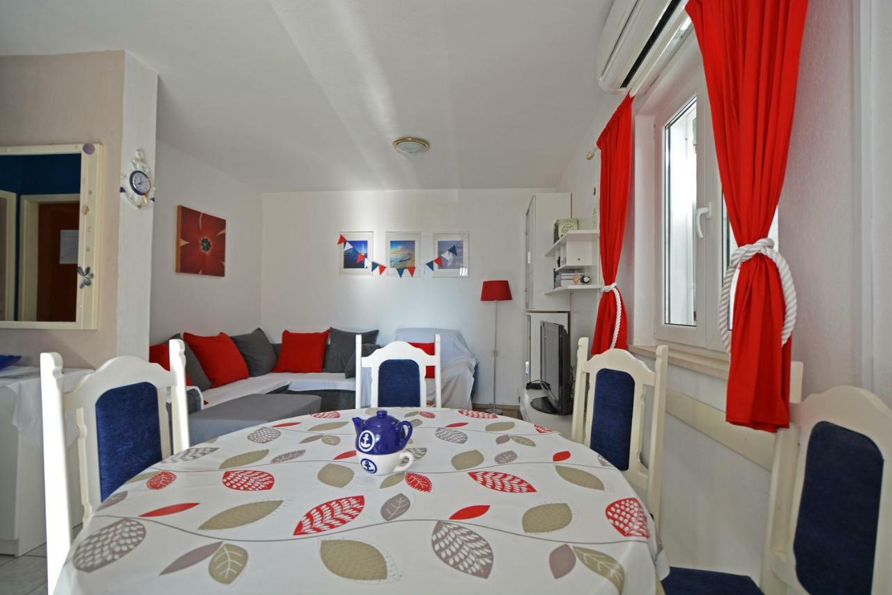 Apartments Residence Sunce Supetar - Cozy Base To Stay And Explore Island Brac Free Parking Esterno foto