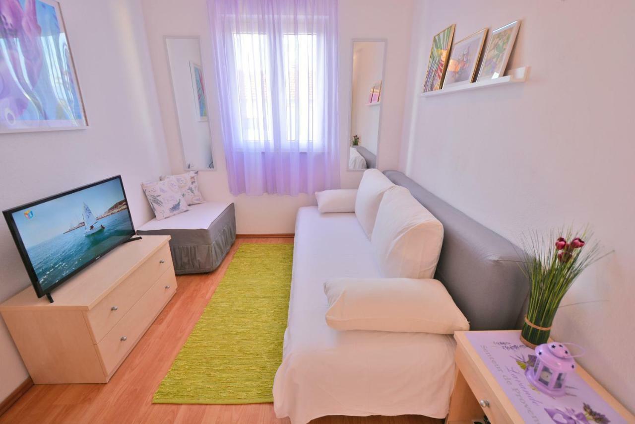 Apartments Residence Sunce Supetar - Cozy Base To Stay And Explore Island Brac Free Parking Esterno foto